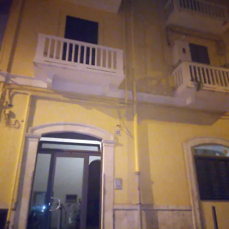 Apartment Campus House *
